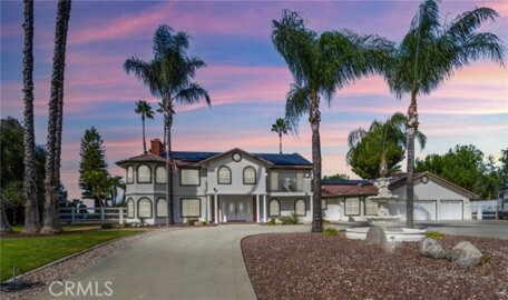 31150 Mariposa Place Photo