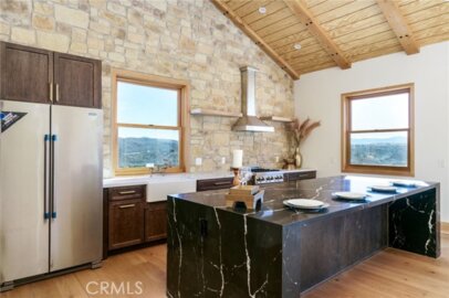 37219 Quarter Valley Road Photo